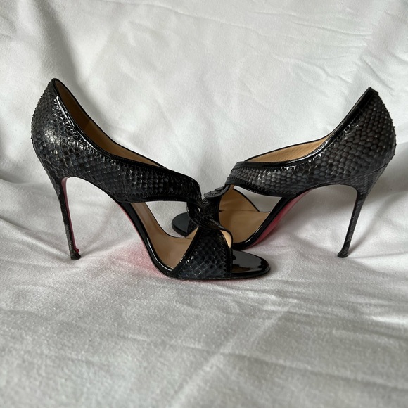 Christian Louboutin Suzana heels - Picture 4 of 6